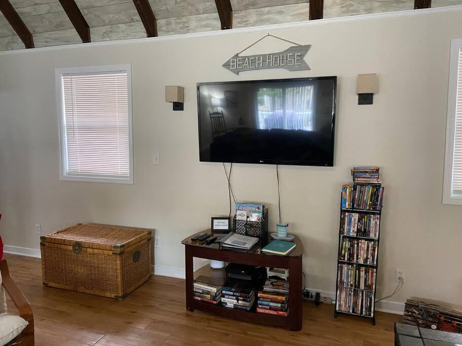 Cottage By The Bay, Sleeps 8 Near Rehoboth Beach Lewes Exterior photo